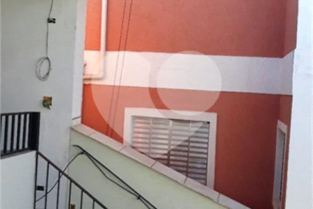Sobrado à venda com 2 quartos, sendo 1 suíte, em Vila Dalila, São Paulo, SP