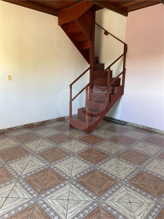 Casa à venda com 4 quartos em Jardim Cruz Alta, Várzea Paulista, SP
