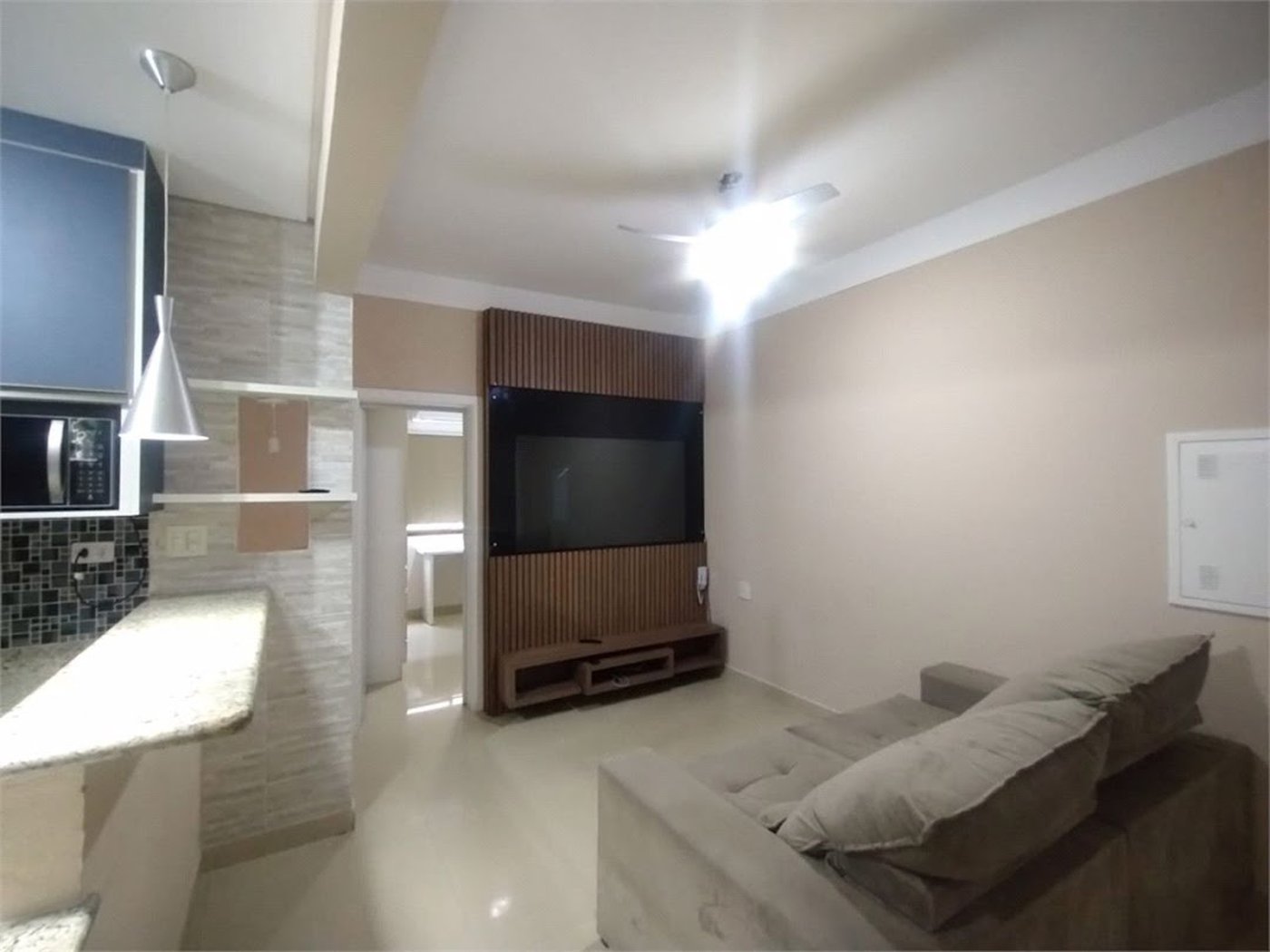 Apartamento com 2 dormitórios à venda, 63 m² por R$ 420.000,00 - Balneário Cidade Atlântica - Guarujá/SP