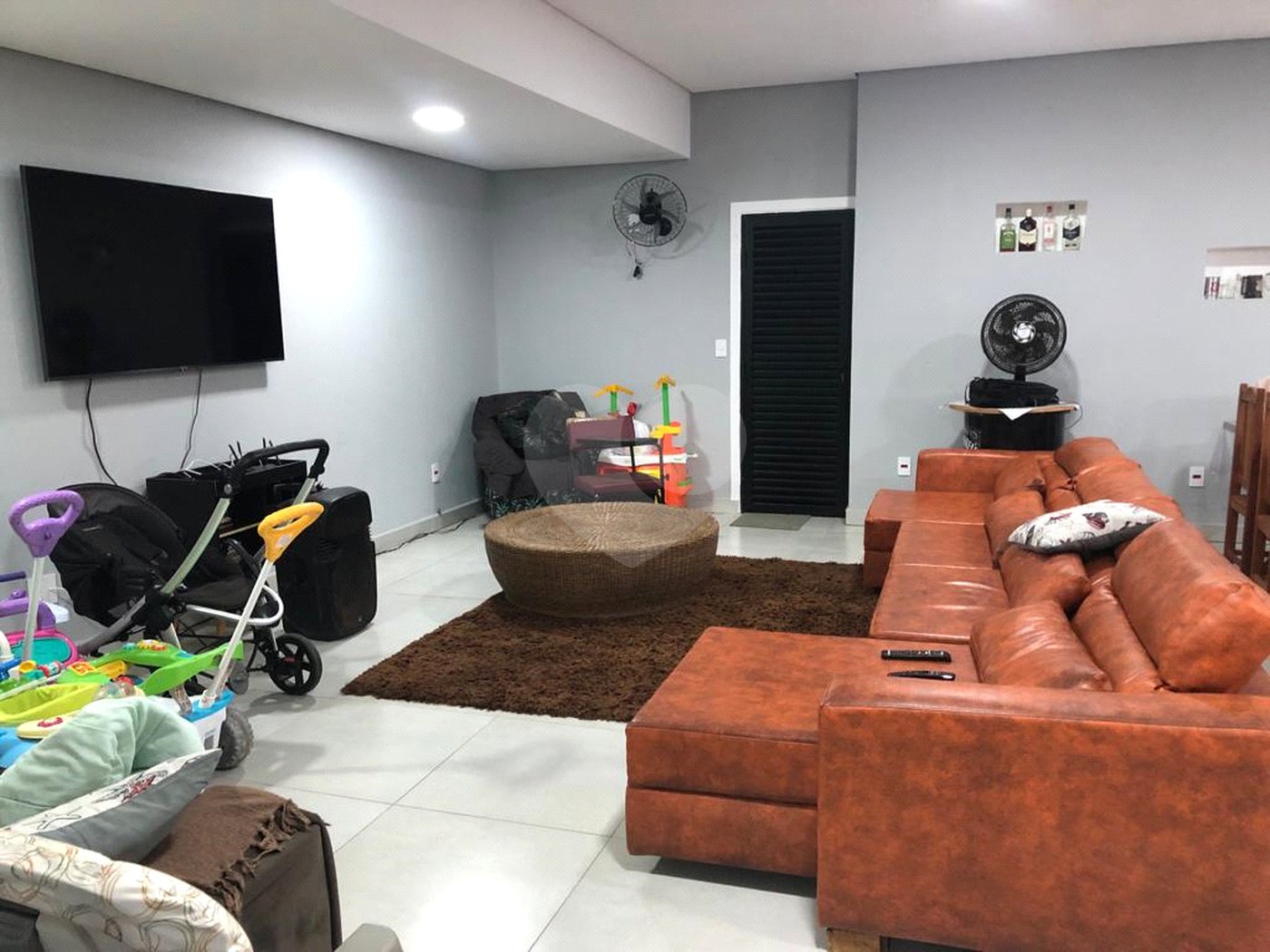 Casa à venda com 6 quartos, sendo 4 suítes,  no condomínio Acmti - Colinas do Mosteiro, Terras de Itaici e Recanto dos Pássaros, Indaiatuba - SP