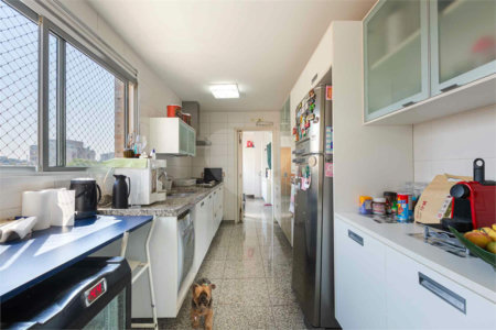 Apartamento à venda com 3 suítes em Vila Anglo Brasileira, São Paulo, SP