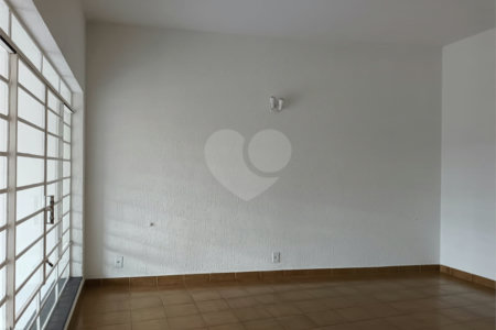 Casa à venda com 4 quartos em Vila Hamburguesa, São Paulo, SP