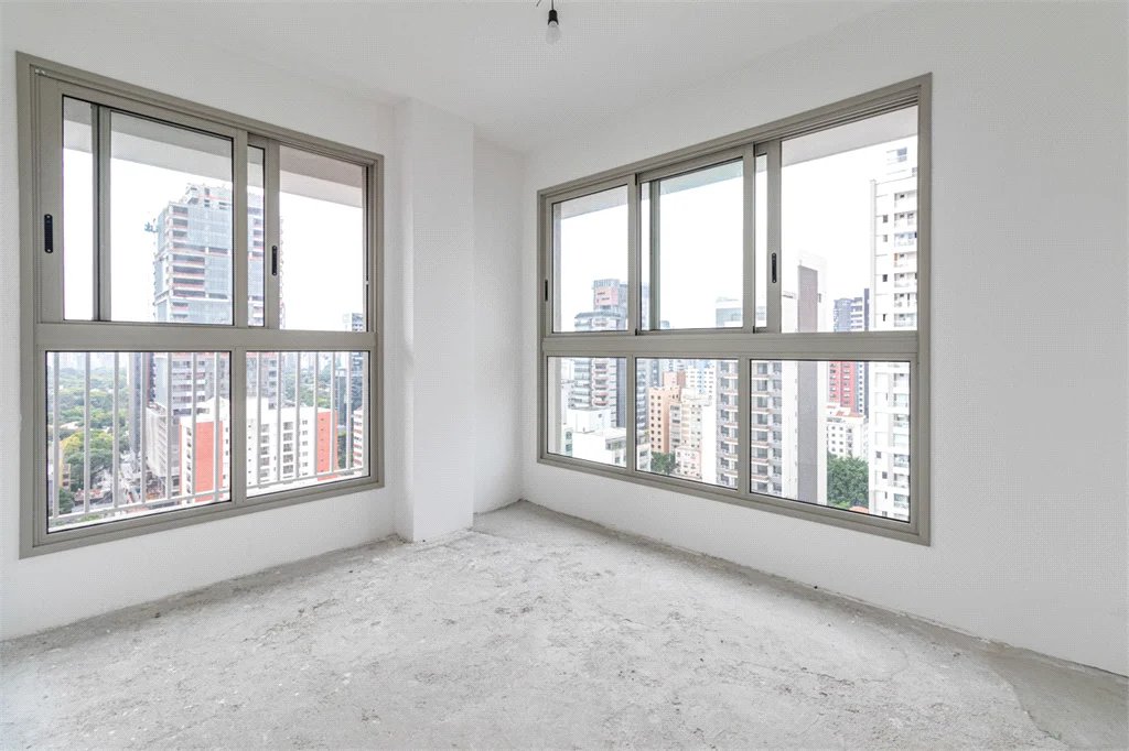 Apartamento à venda com 2 suítes em Pinheiros, São Paulo, SP