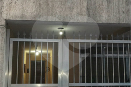 Sobrado à venda com 3 quartos em Tatuapé, São Paulo, SP