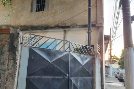 Sobrado à venda com 3 quartos em Vila Basileia, São Paulo, SP