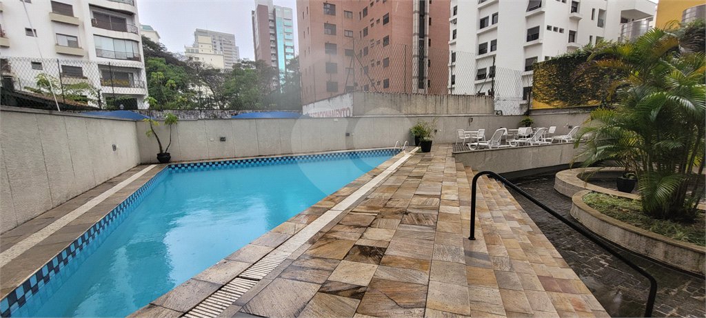 Flat à venda com 1 quarto em Campo Belo, São Paulo, SP