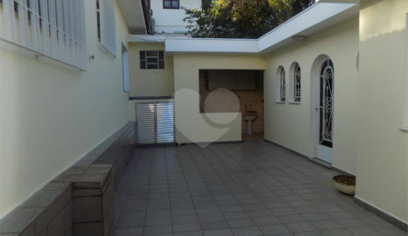 Casa Térrea à venda com 2 quartos em Jardim Londrina, São Paulo, SP