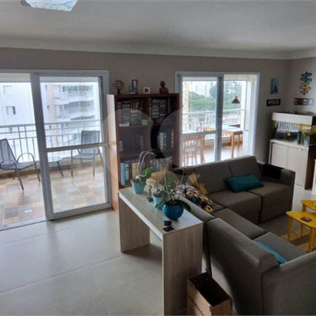 Apartamento à venda com 4 quartos, sendo 2 suítes,  em Jardim Esplanada, São José dos Campos, SP