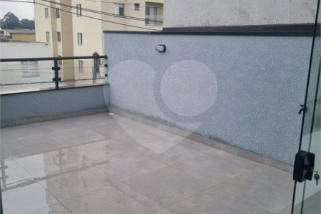 Sobrado à venda com 3 quartos, sendo 1 suíte, em Vila São Paulo, São Paulo, SP