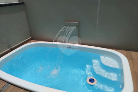 Casa à venda com 4 quartos, sendo 1 suíte,  no condomínio Vivaldi, Mogi das Cruzes - SP