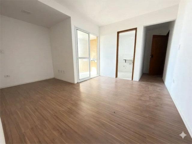 Apartamento à venda com 2 quartos, sendo 1 suíte,  em Vila Maria, São Paulo, SP