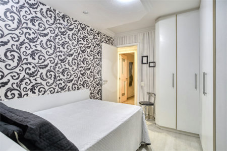 Apartamento à venda com 4 quartos, sendo 3 suítes, em Alto da Boa Vista, São Paulo, SP