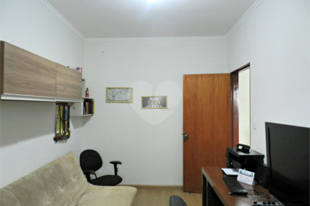 Sobrado à venda com 4 quartos, sendo 3 suítes, em Jardim Paulistano, Ribeirão Preto, SP