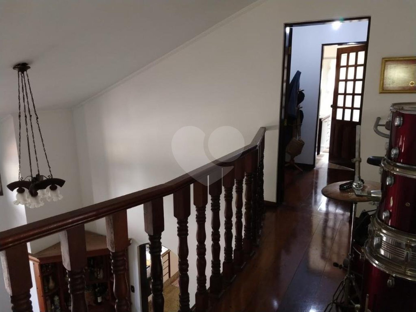 Casa à venda com 4 quartos, sendo 1 suíte, no condomínio Parque Imperial da Cantareira, Mairiporã - SP