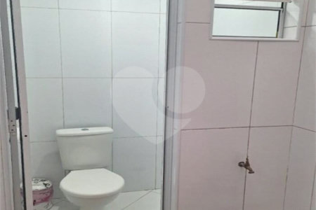 Sobrado à venda com 5 quartos, sendo 2 suítes, em Cidade Satélite Santa Bárbara, São Paulo, SP
