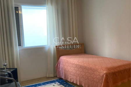 Casa em condomínio à venda com 4 quartos, sendo 3 suítes, em Aparecidinha, Sorocaba, SP