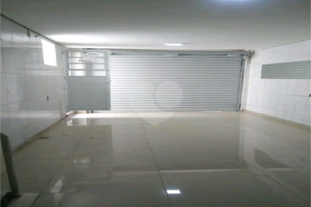 Sobrado à venda com 4 quartos, sendo 2 suítes,  em Vila Clementino, São Paulo, SP
