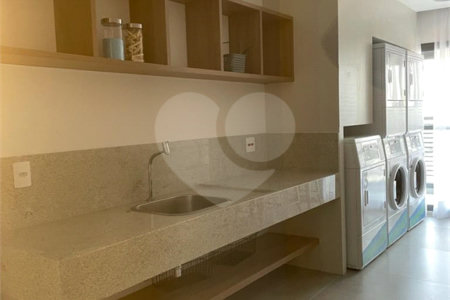 Apartamento à venda com 1 quarto em Jardim das Acácias, São Paulo, SP