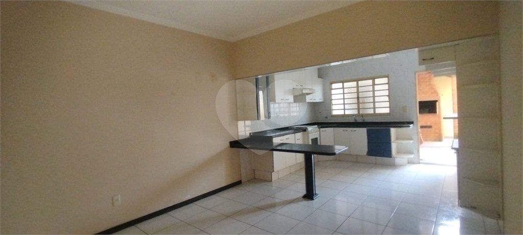 Casa à venda com 3 quartos, sendo 2 suítes,  em Jardim Maria do Carmo, Sorocaba, SP