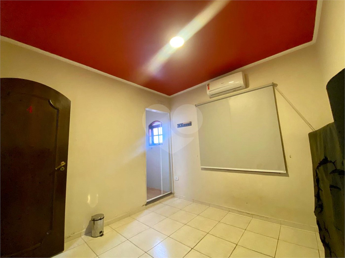 Sobrado à venda com 3 quartos, sendo 1 suíte, em Vila Gomes Cardim, São Paulo, SP