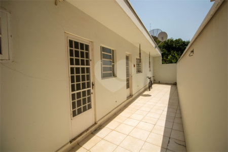 Casa à venda com 4 quartos, sendo 1 suíte, em Santa Luzia, Alumínio, SP