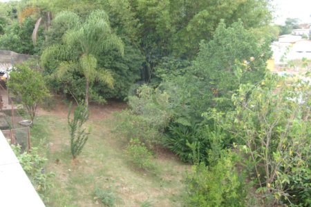 Casa à venda ou para alugar com 4 quartos, sendo 2 suítes,  no Centro, Vinhedo, SP
