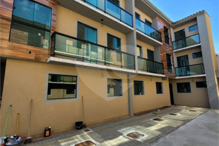 Casa à venda com 2 suítes no condomínio Residencial Framboesa, Rio de Janeiro - RJ