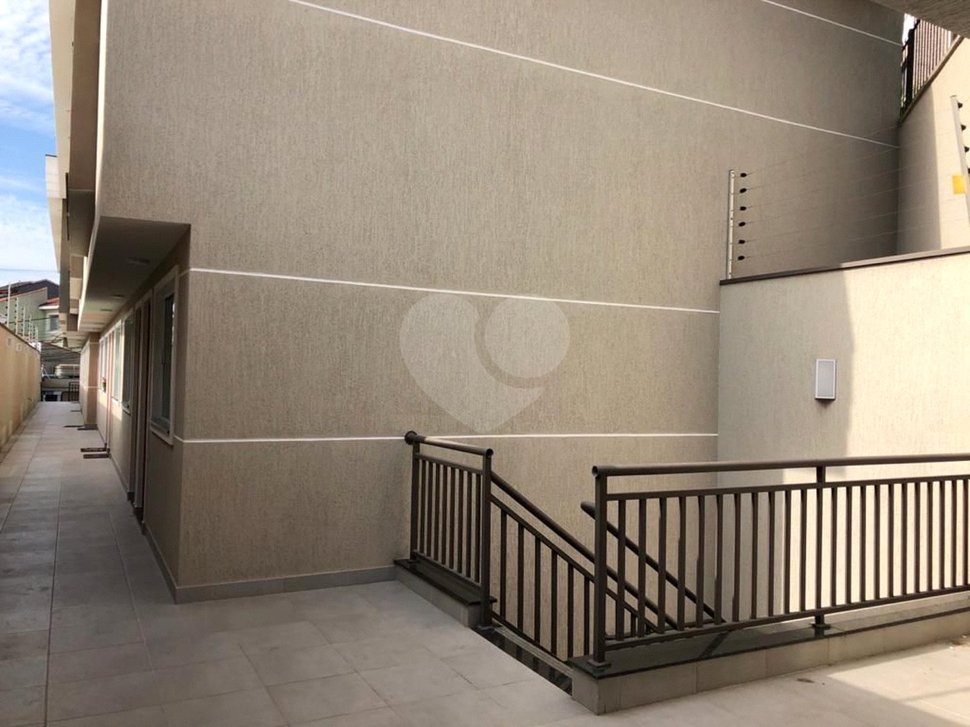 Casa à venda com 2 suítes no condomínio martinha, São Paulo - SP
