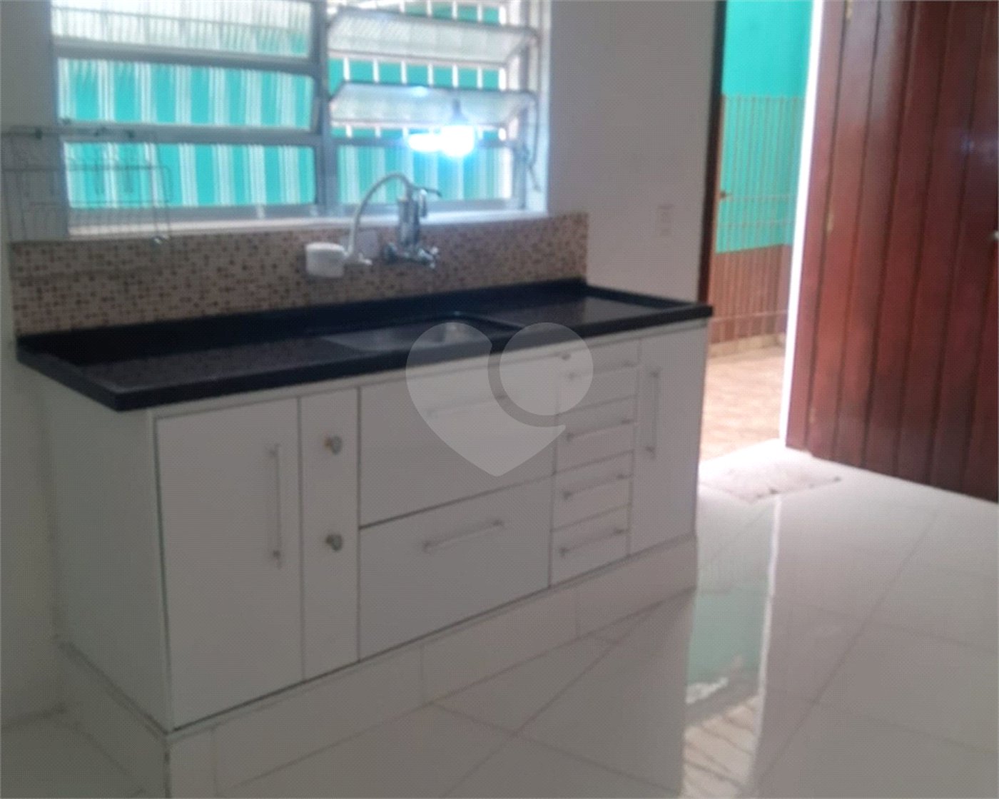 Casa à venda com 2 quartos em Horto, São Paulo, SP