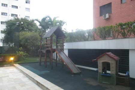Apartamento à venda com 3 quartos, sendo 1 suíte, em Real Parque, São Paulo, SP