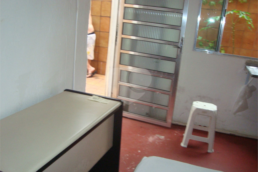 Sobrado à venda com 7 quartos, sendo 1 suíte, em Santana, São Paulo, SP