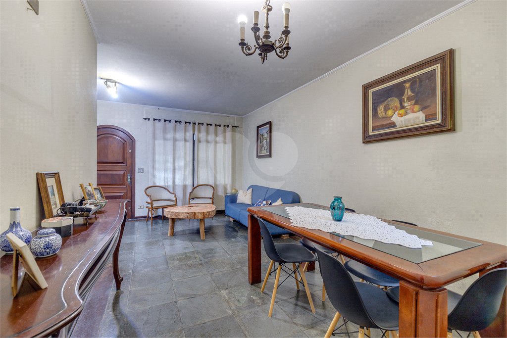 Casa à venda com 4 quartos, sendo 3 suítes,  em Alto da Boa Vista, São Paulo, SP