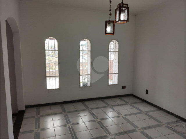 Sobrado à venda com 4 quartos, sendo 1 suíte,  em Vila Nova Mazzei, São Paulo, SP