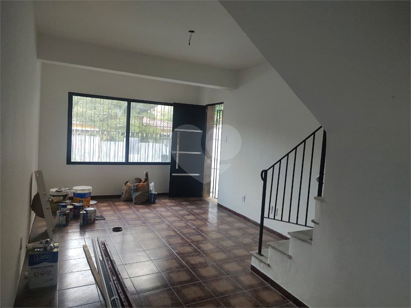 Sobrado à venda com 3 quartos, sendo 1 suíte,  em Tremembé, São Paulo, SP