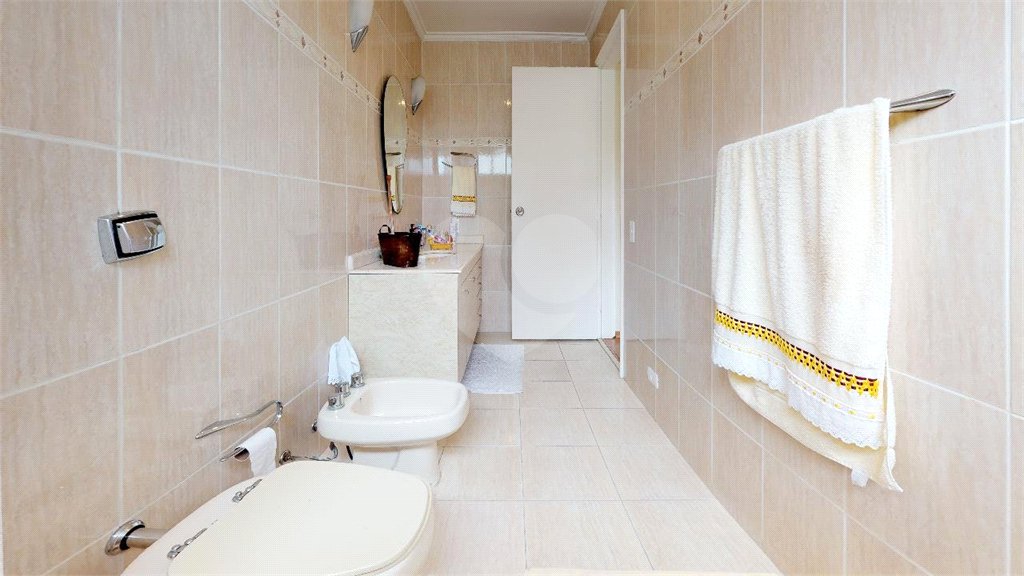 Apartamento à venda com 4 quartos, sendo 2 suítes, em Pinheiros, São Paulo, SP