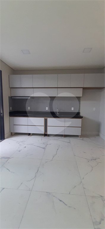 Sobrado à venda com 3 suítes em Vila Avaí, Indaiatuba, SP