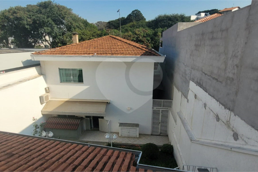 Sobrado à venda com 4 quartos, sendo 2 suítes, em Tucuruvi, São Paulo, SP