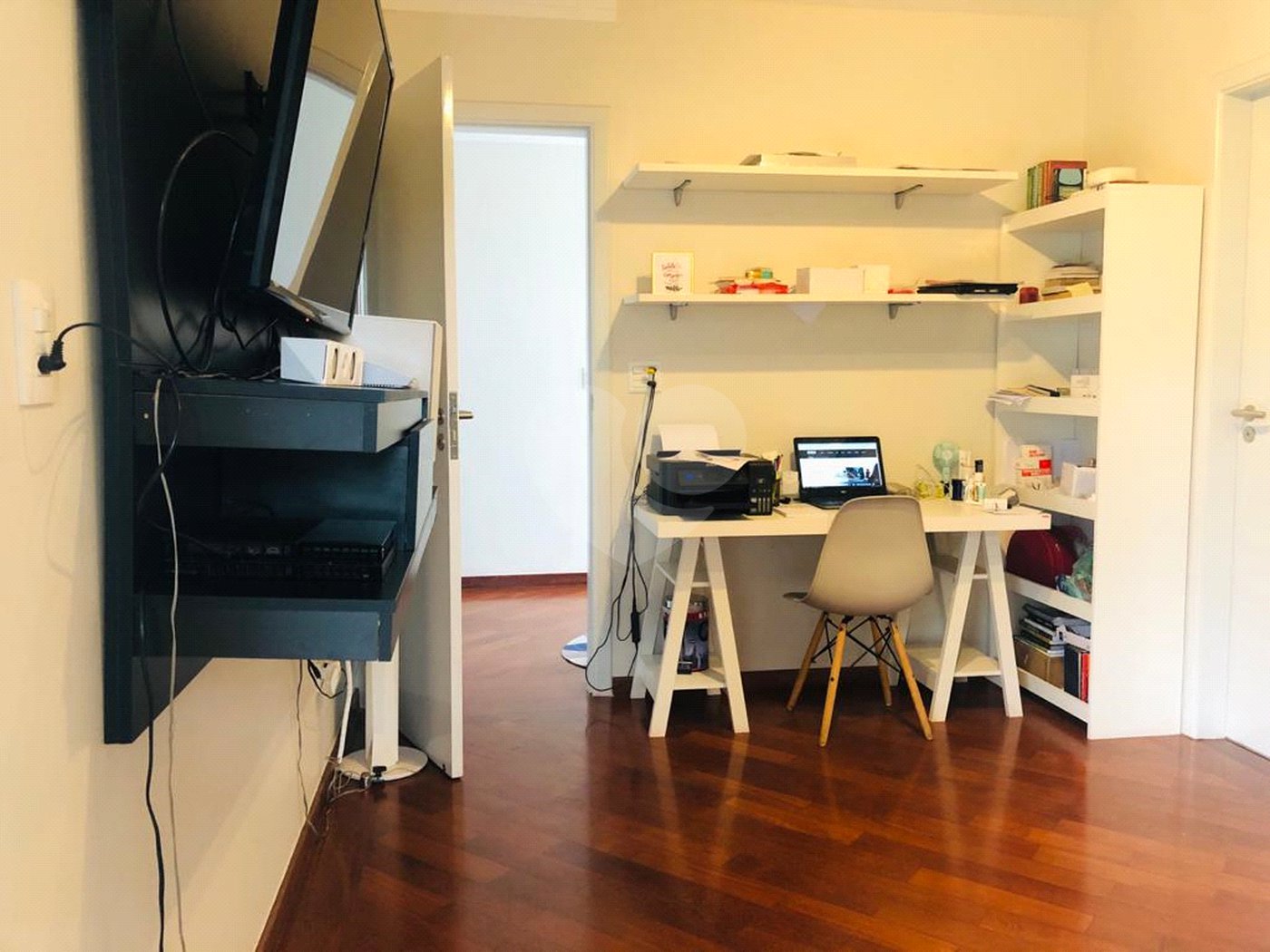 Sobrado à venda com 3 suítes em Tremembé, São Paulo, SP