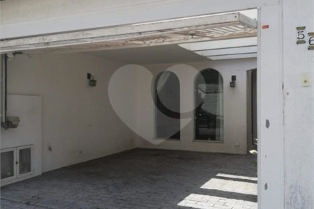 Casa à venda com 3 quartos, sendo 1 suíte,  em Brooklin Paulista, São Paulo, SP