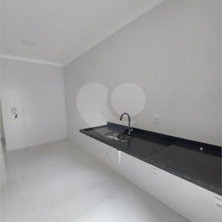 Sobrado à venda com 3 quartos, sendo 1 suíte, em Vila Carrão, São Paulo, SP
