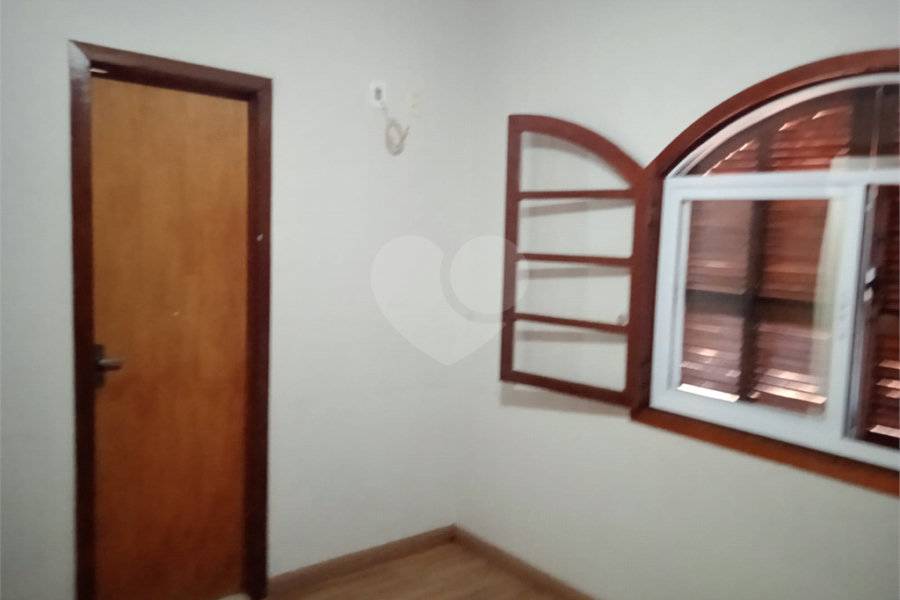 Sobrado à venda com 3 suítes em Jaçanã, São Paulo, SP