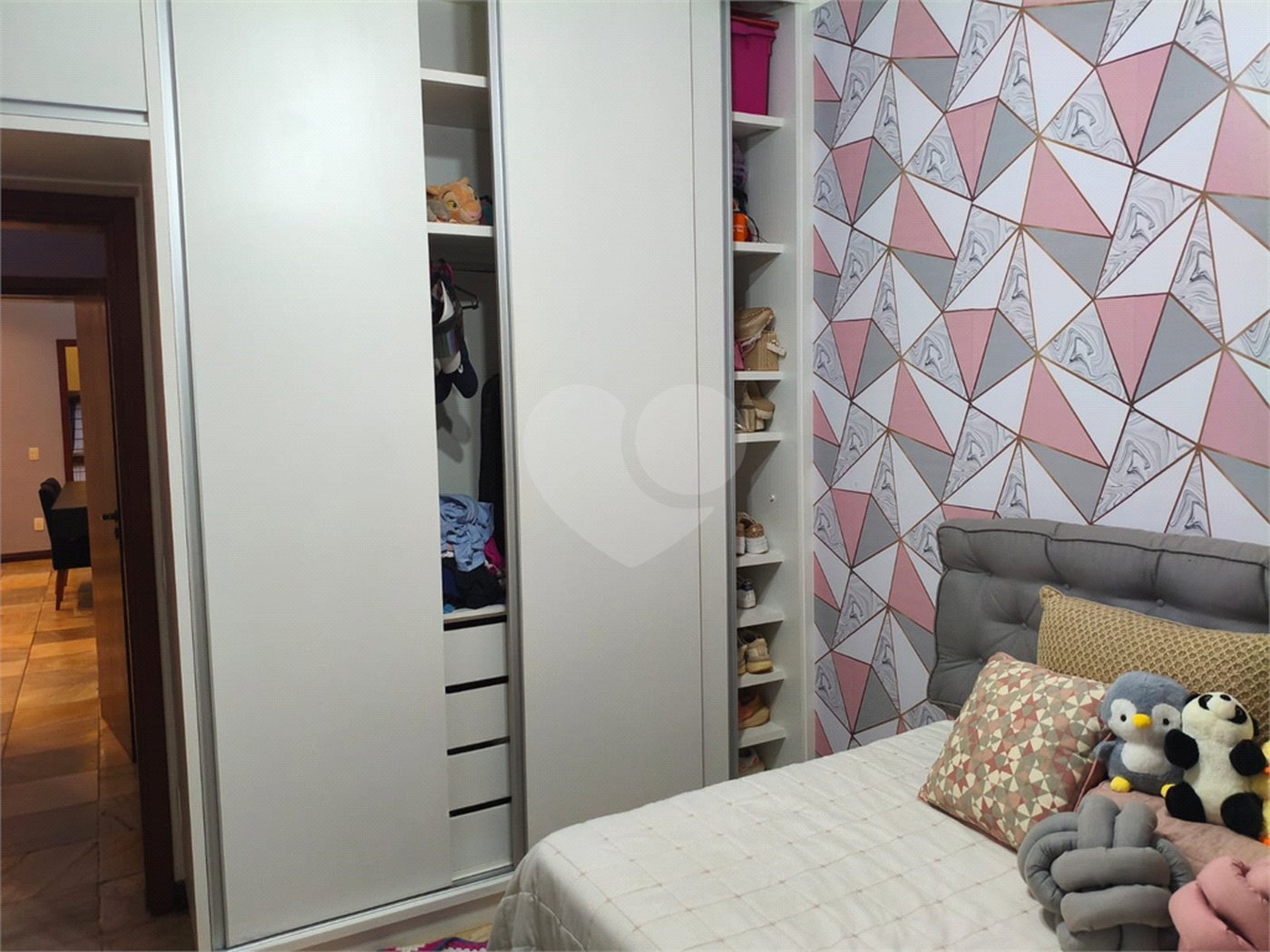 Casa à venda com 3 quartos, sendo 1 suíte,  em Vila Nastri, Itapetininga, SP