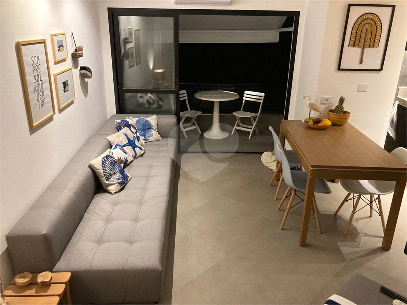 Duplex à venda com 2 quartos, sendo 1 suíte,  em Riviera, Bertioga, SP