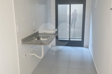 Apartamento à venda com 1 quarto em Vila Medeiros, São Paulo, SP