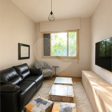 Apartamento à venda com 2 quartos, sendo 1 suíte, em Pinheiros, São Paulo, SP