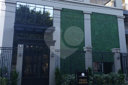Apartamento à venda com 3 quartos, sendo 1 suíte,  em Brás, São Paulo, SP