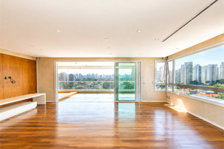 Apartamento à venda com 4 suítes em Cidade Monções, São Paulo, SP