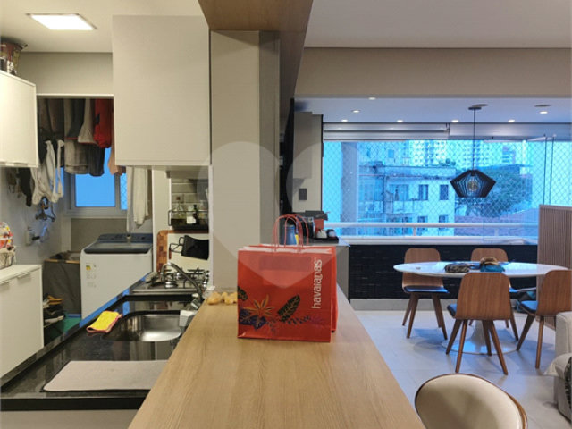 Apartamento à venda com 2 quartos, sendo 1 suíte,  em Santana, São Paulo, SP