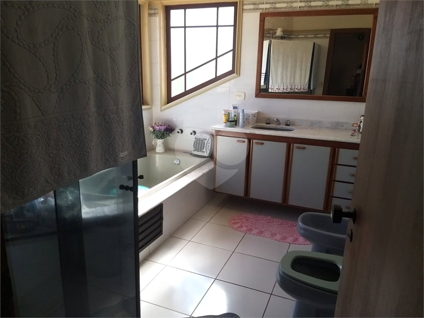 Casa à venda com 3 quartos, sendo 1 suíte, em Vila Gardênia, Atibaia, SP