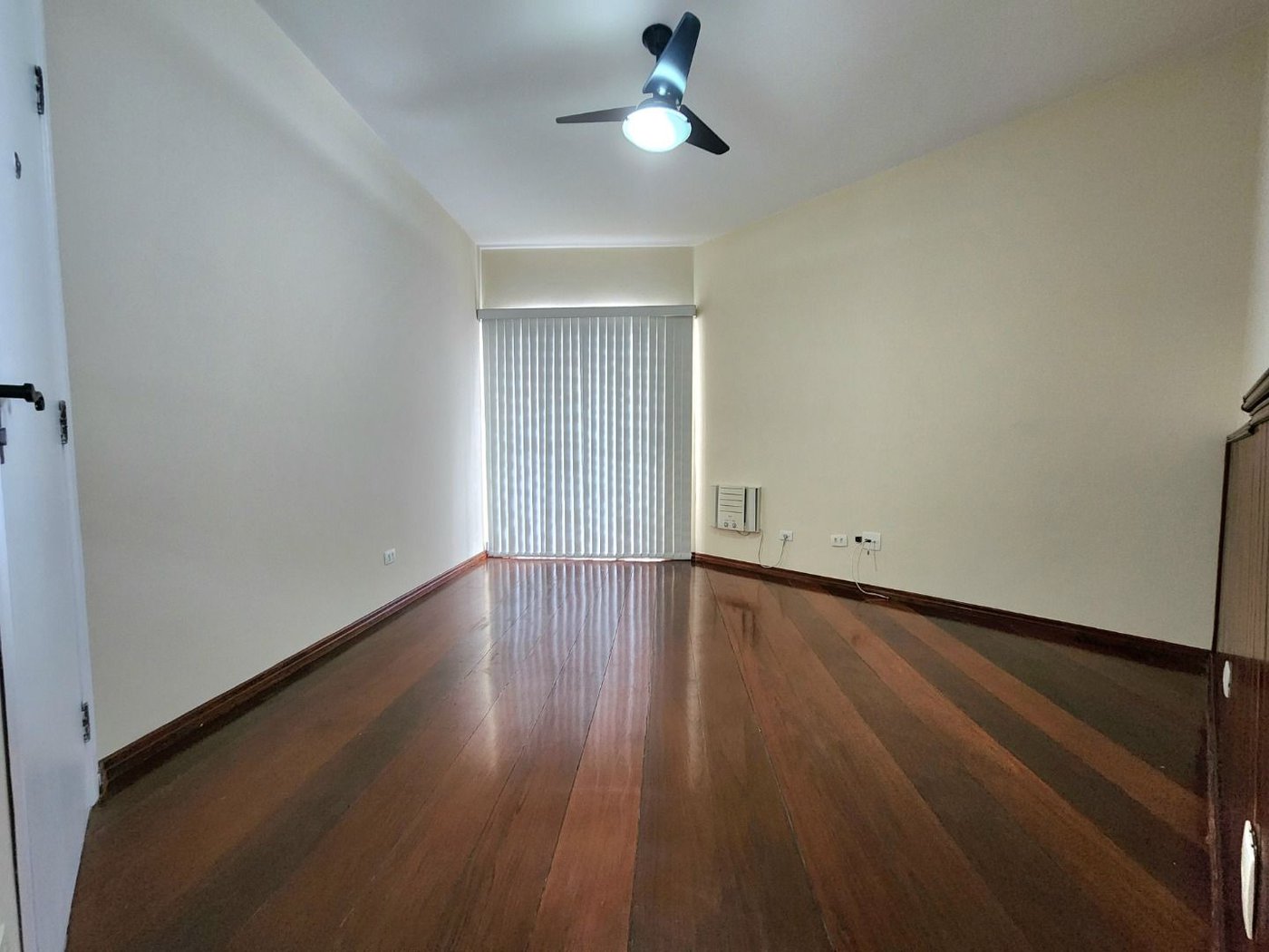 Apartamento para alugar, 47 m² por R$ 3.790,00/mês - José Menino - Santos/SP